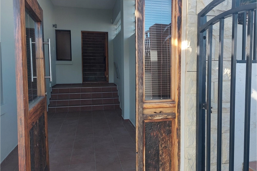 3 Bedroom Property for Sale in Bergsig Western Cape